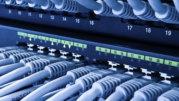 Açık Portlar ve Portları Kullanan Uygulamaları Bulmak - CentOS / RHEL